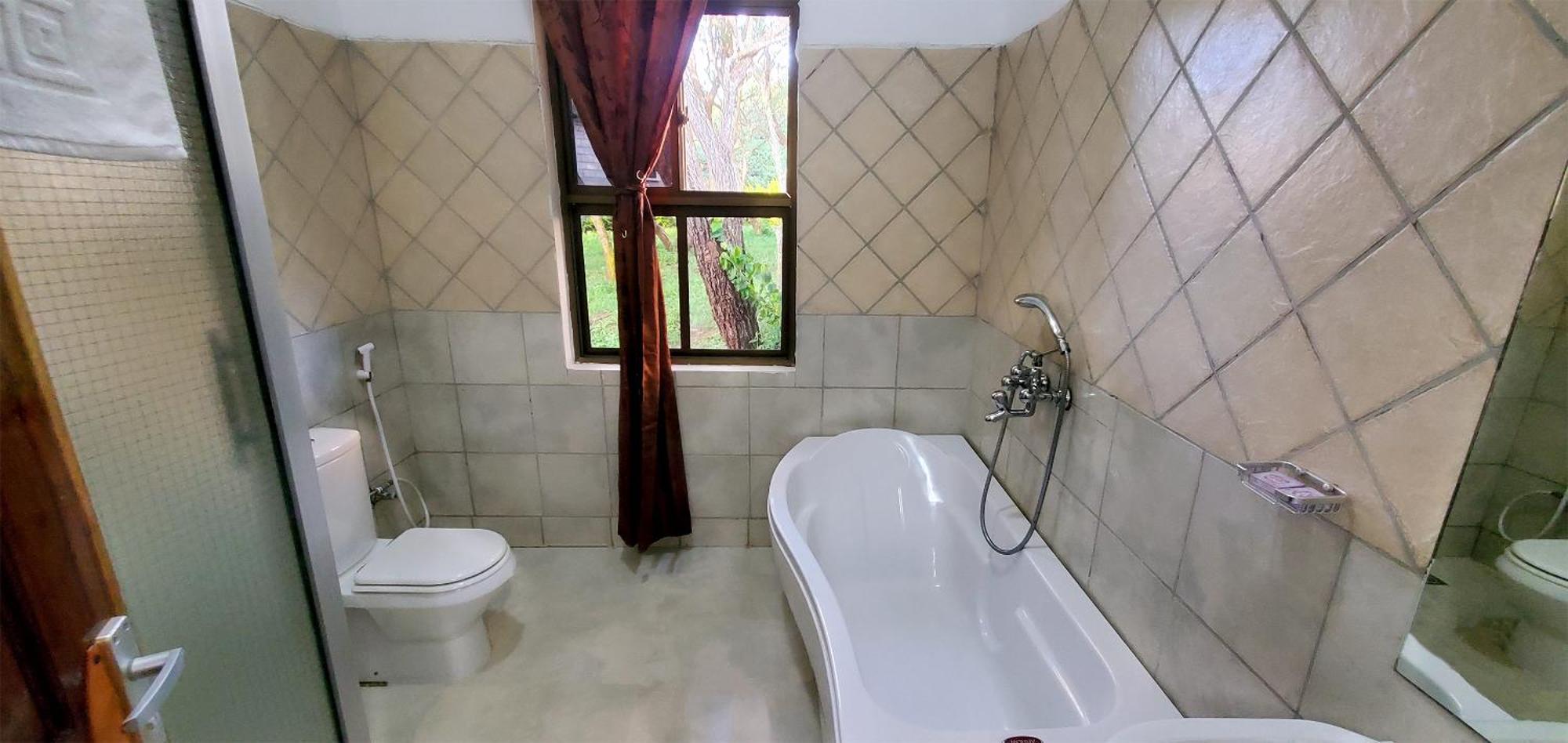 Ngorongoro Corridor Lodge Karatu Bagian luar foto