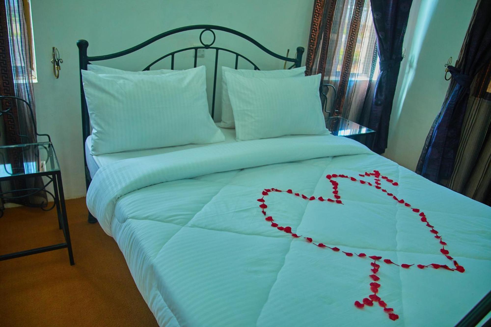 Ngorongoro Corridor Lodge Karatu Bagian luar foto